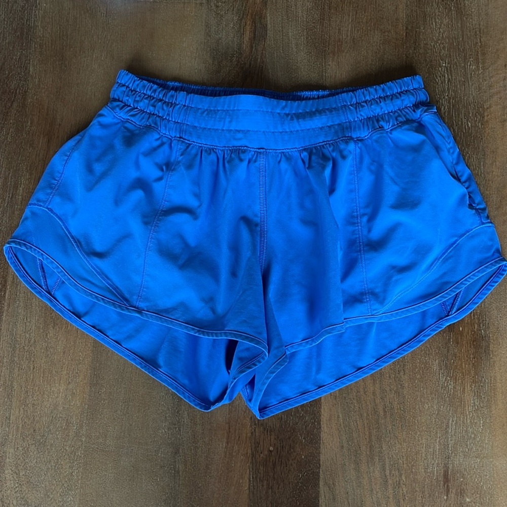 Lululemon Hotty Hot Shorts, size 6, 2.5 inch inseam, wild indigo color